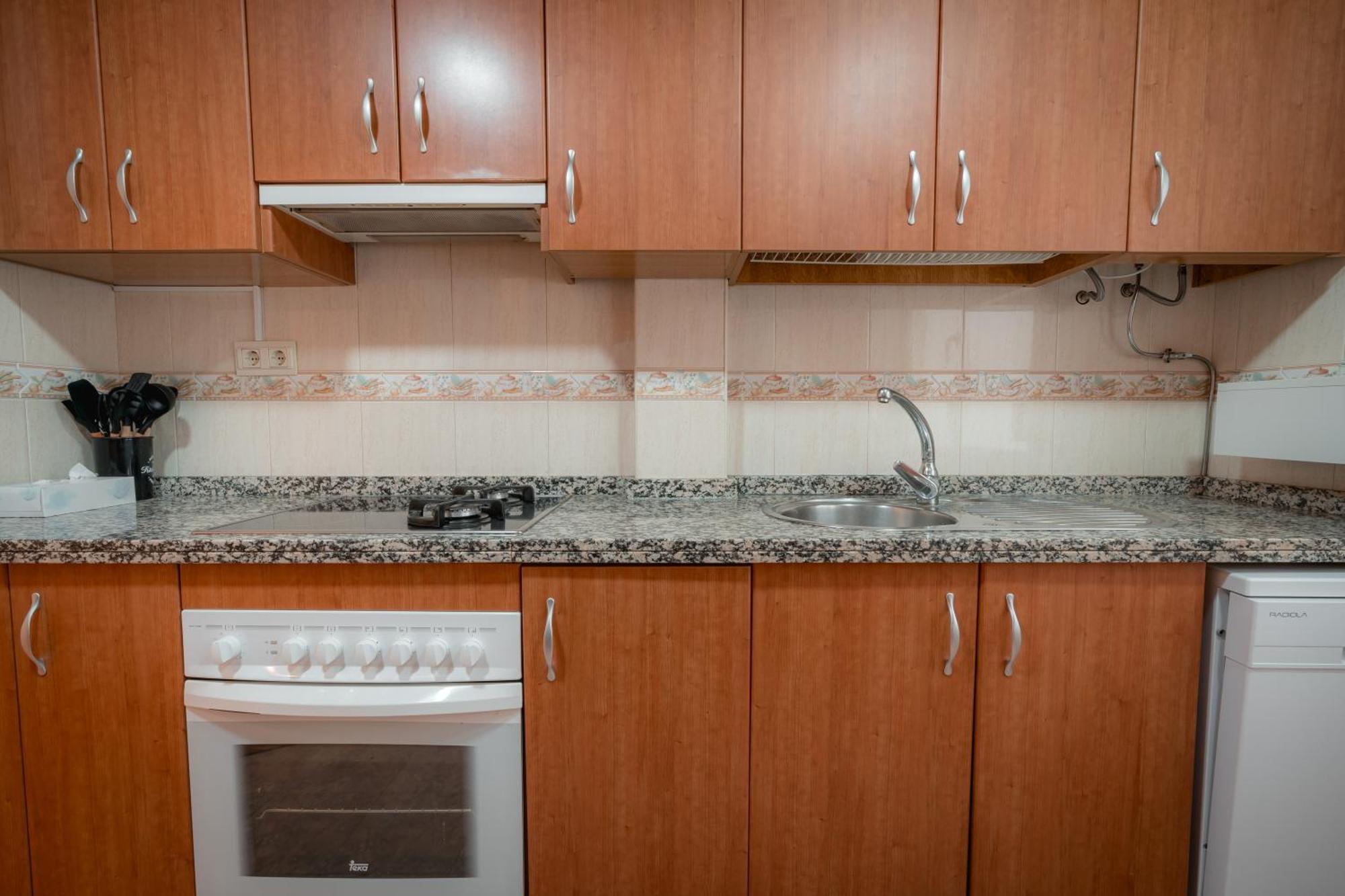 Ibericabeds Figares Apartment Granada Bagian luar foto