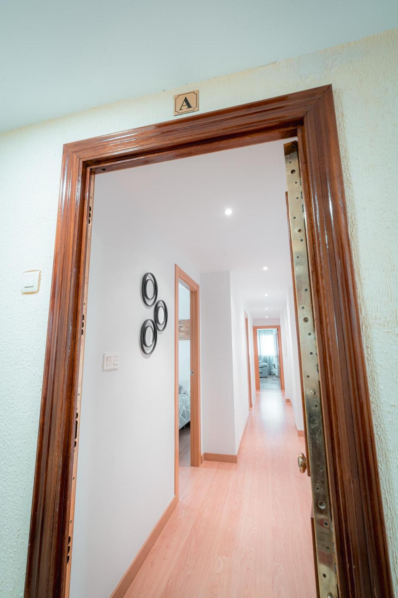 Ibericabeds Figares Apartment Granada Bagian luar foto