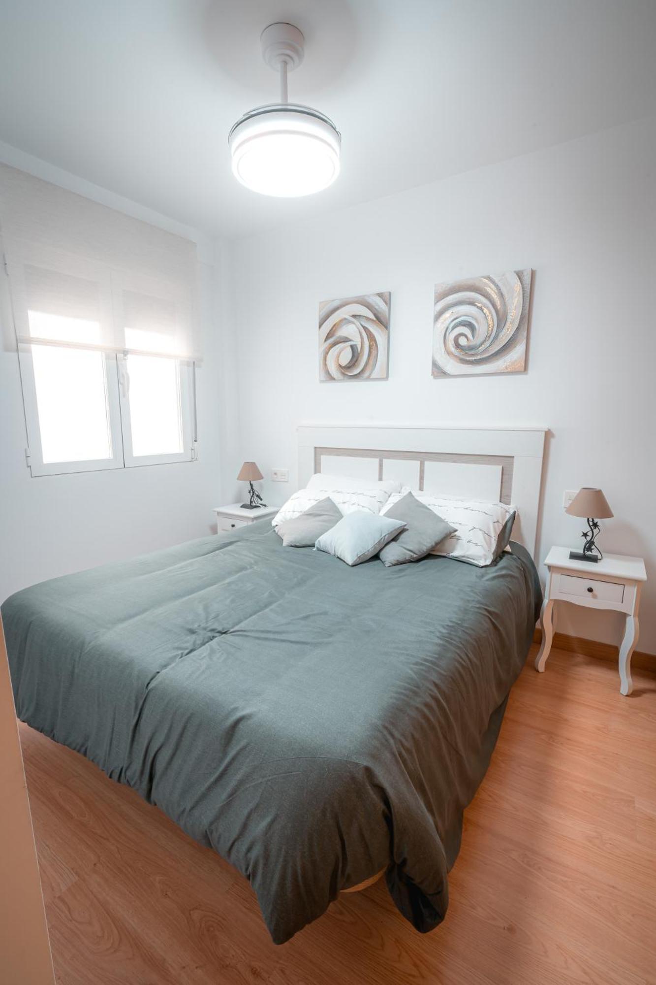 Ibericabeds Figares Apartment Granada Bagian luar foto