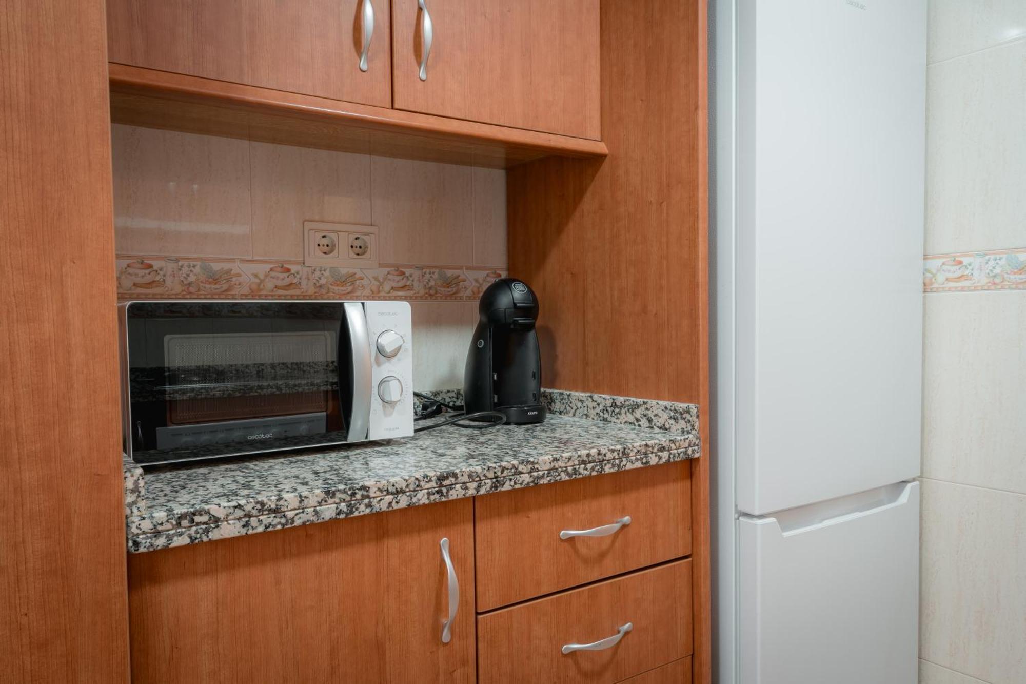 Ibericabeds Figares Apartment Granada Bagian luar foto