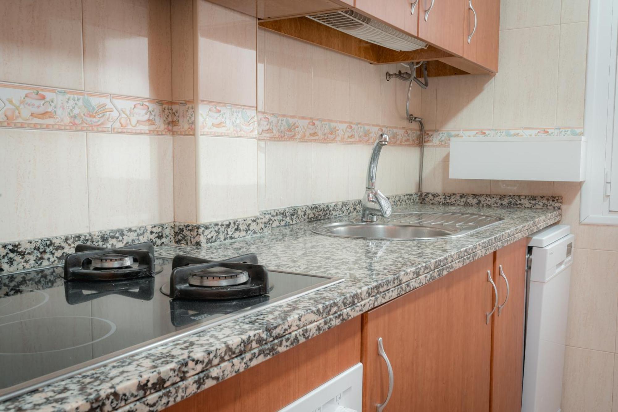 Ibericabeds Figares Apartment Granada Bagian luar foto