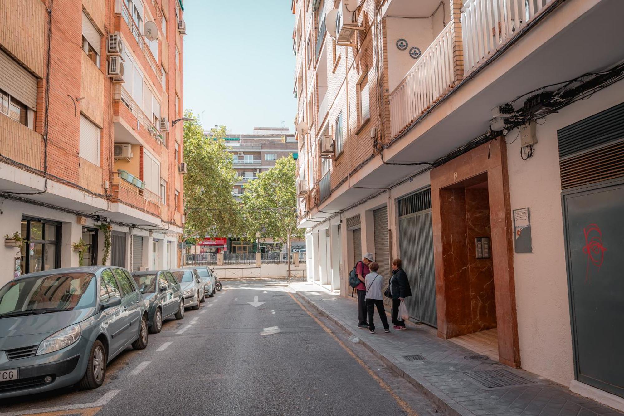Ibericabeds Figares Apartment Granada Bagian luar foto